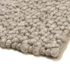 Macabane Tapis rectangulaire en laine bouclée taupe QUENTIN