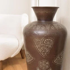 Macabane Vase alu couleur cuivre foncé patine antique HONORE D40 cm Sale