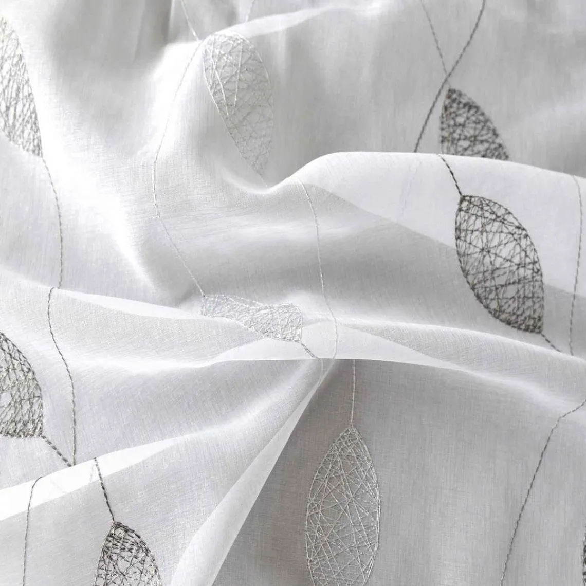 3S. x Home Voilage en Étamine Brodée Gris 140X260 cm ALOES Outlet